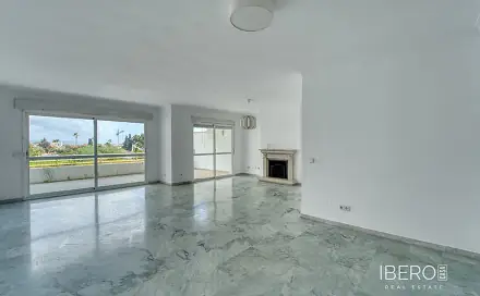 Prodej bytu 6+kk 290 m², Guadalmina Baja, Španělsko