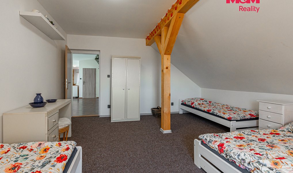 Prodej domu 360 m² s pozemkem 1 421 m², Miličín – náhled fotky 13