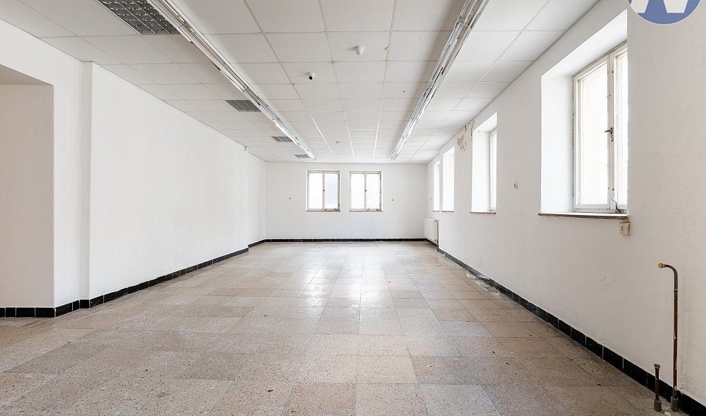Prodej obchodních prostor 460 m², Vimperk – náhled fotky 10
