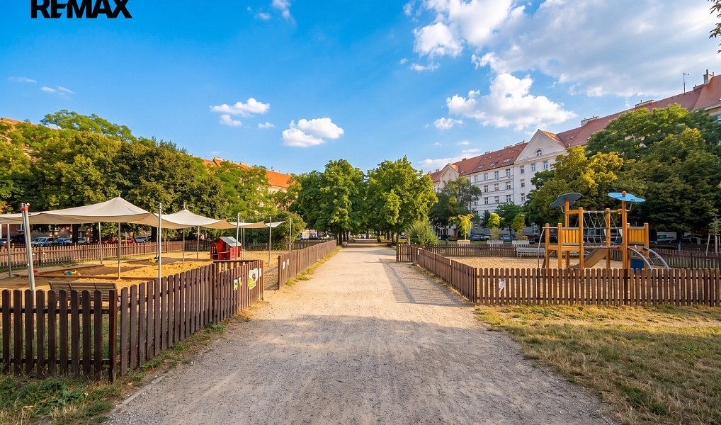 Prodej bytu 1+1 59 m², Praha – náhled fotky 21