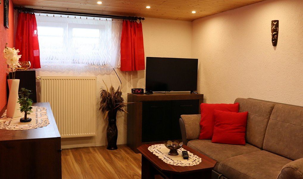 Prodej domu 183 m² s pozemkem 928 m², Rynholec – náhled fotky 8