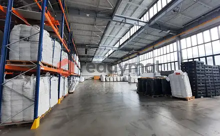 Pronájem skladovacích prostor 3 070 m², Velkomoravská, Hodonín