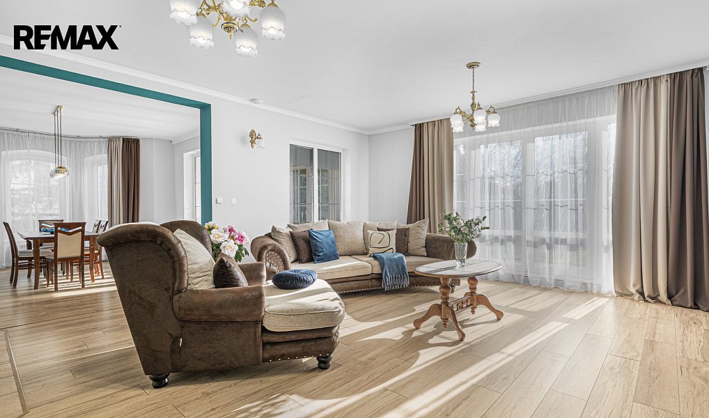 Prodej domu 475 m² s pozemkem 1 405 m², Čáslav – náhled fotky 3