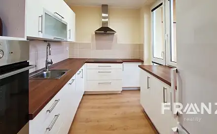 Pronájem bytu 2+kk 52 m², Oty Synka, Ostrava - Poruba