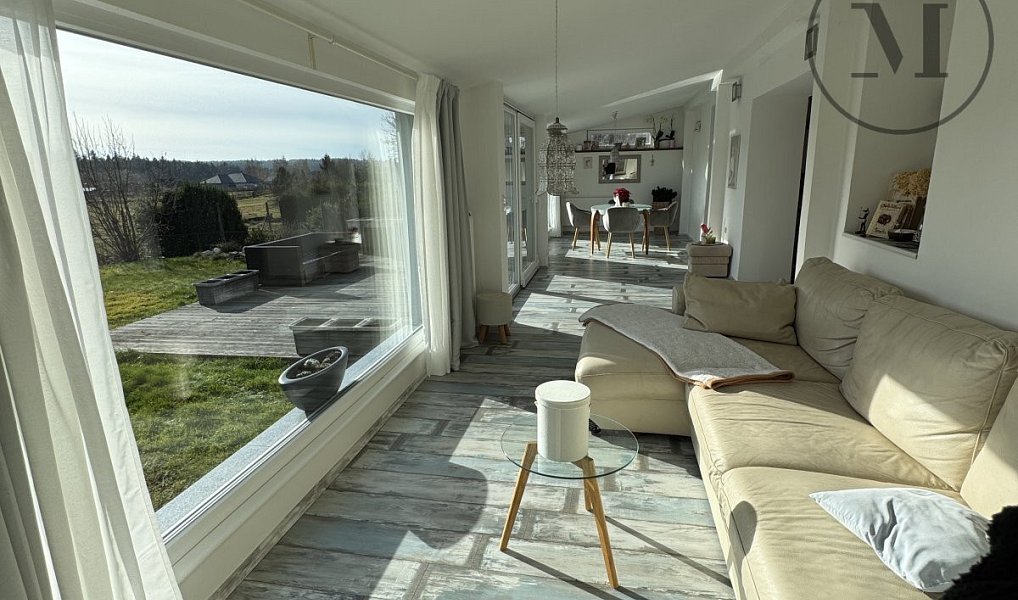 Prodej domu 480 m² s pozemkem 1 232 m², Nová Ves – náhled fotky 12