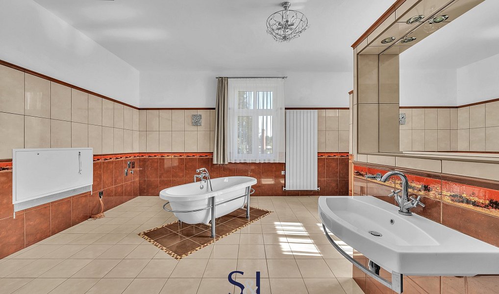 Prodej domu 320 m² s pozemkem 2 236 m², Rumburk – náhled fotky 26
