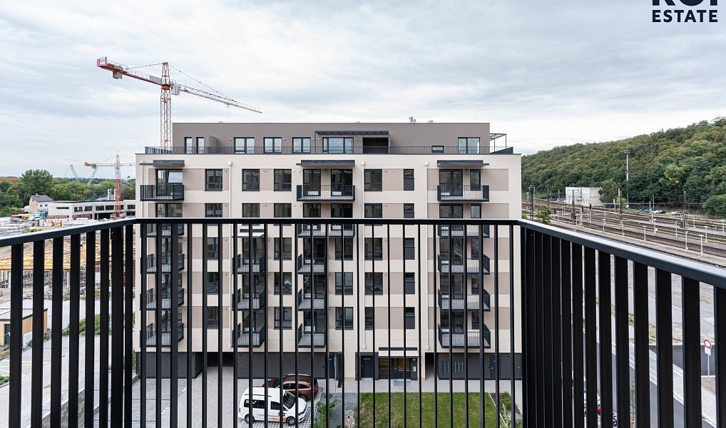Pronájem bytu 1+kk 36 m², Kralupy nad Vltavou – náhled fotky 11