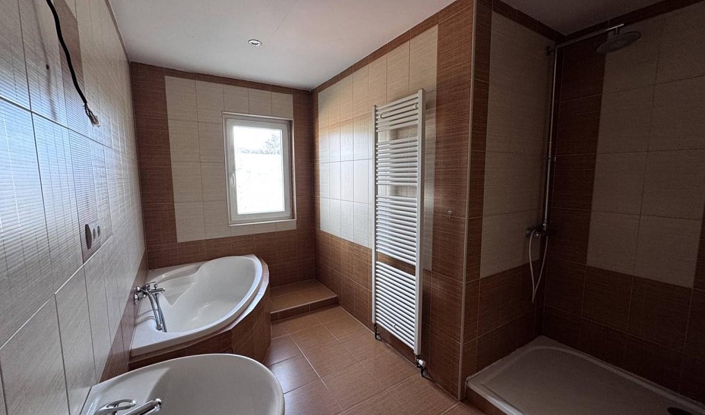 Prodej bytu 4+1 150 m², Písek – náhled fotky 3