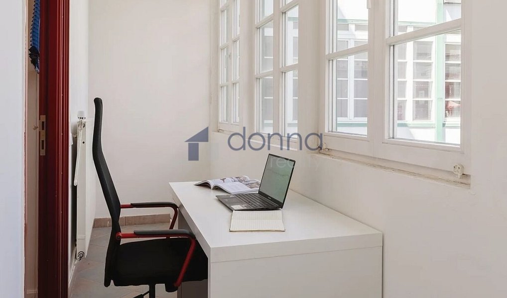 Pronájem bytu 3+kk 100 m², Praha – náhled fotky 15