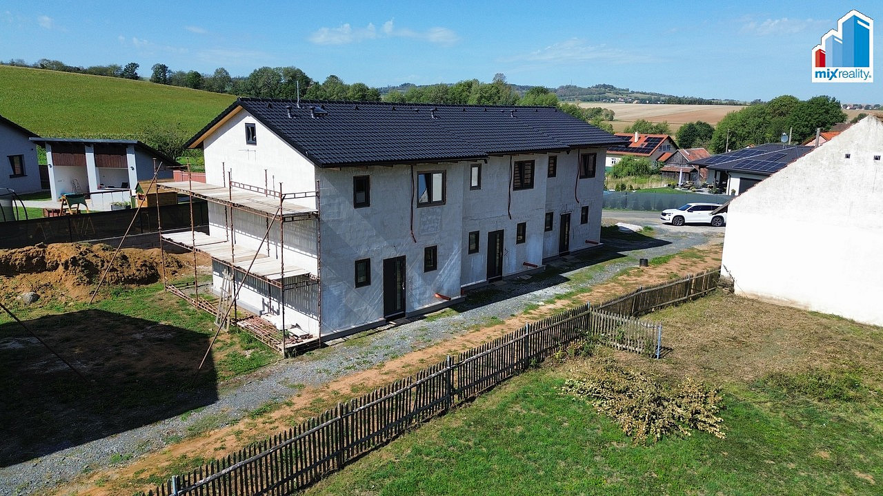 Pronájem bytu 3+kk 75 m² – fotografie 3