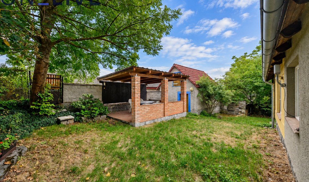 Prodej domu 234 m² s pozemkem 1 080 m², Tužice – náhled fotky 12