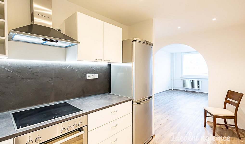 Pronájem bytu 3+kk 67 m², Praha – náhled fotky 2