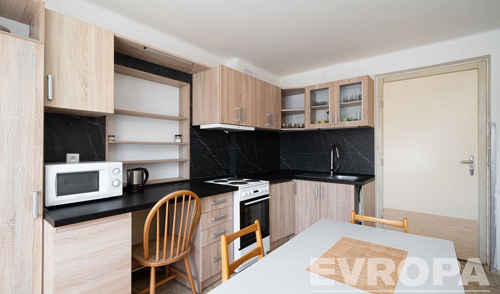Prodej domu 186 m² s pozemkem 1 260 m², Benátky nad Jizerou – náhled fotky 2