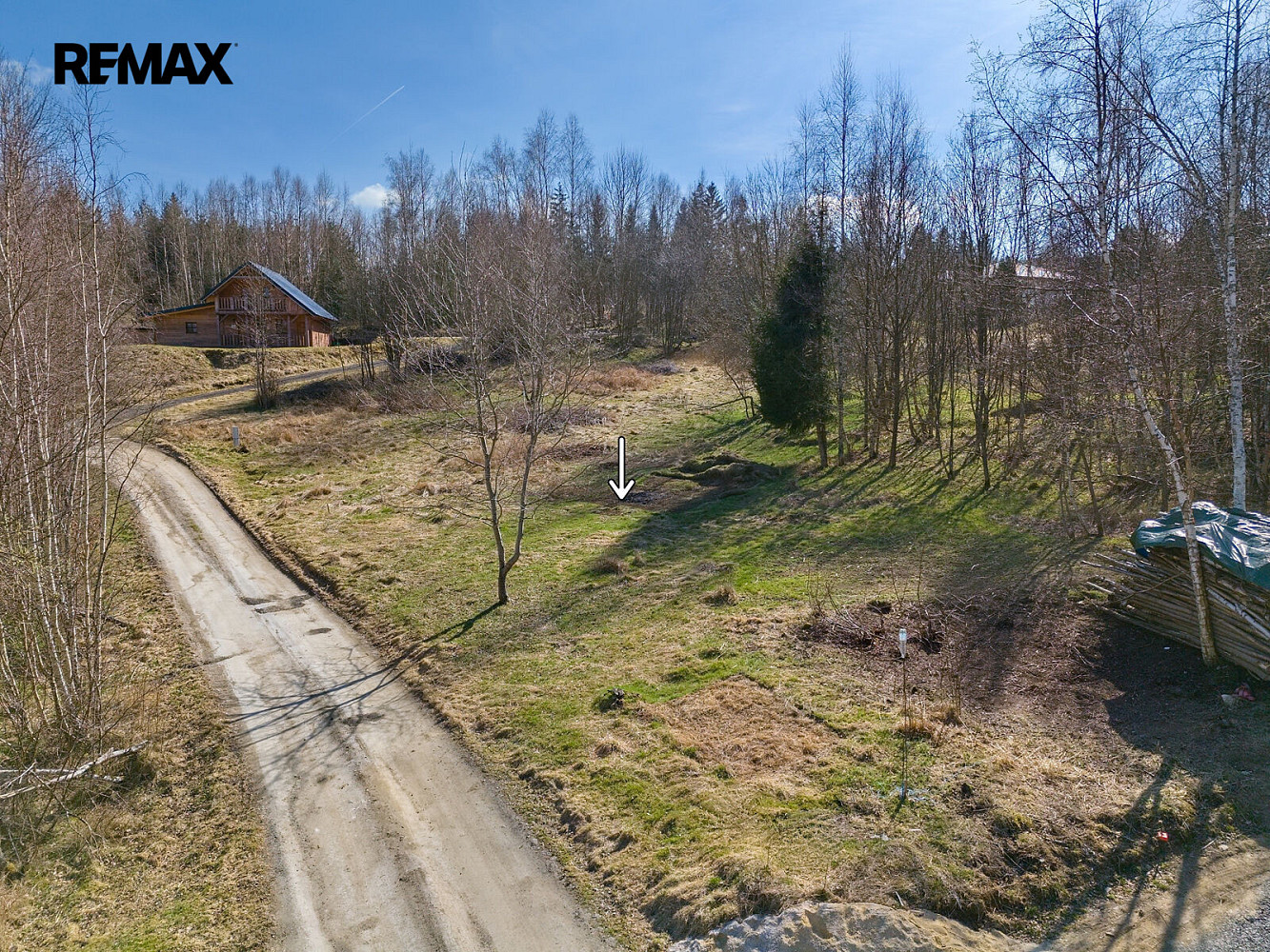 Prodej stavebního pozemku 2 916 m² – fotografie 2