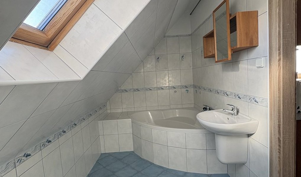 Pronájem bytu 2+kk 70 m², Liberec – náhled fotky 15