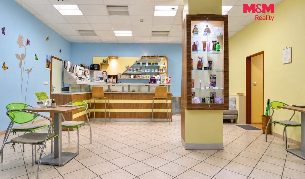 Prodej obchodních prostor 750 m², Otrokovice – náhled fotky 4