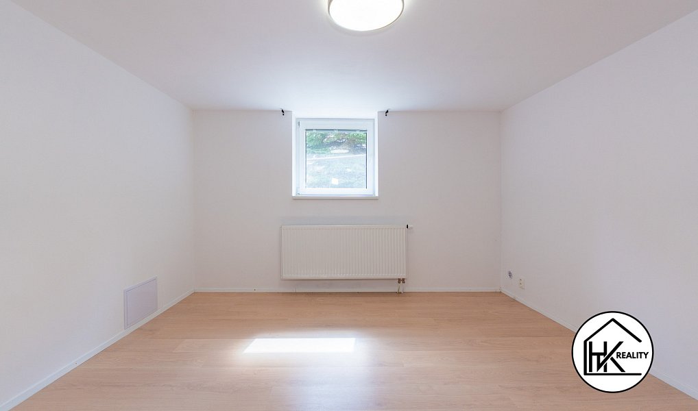 Prodej domu 180 m² s pozemkem 481 m², Krupka – náhled fotky 47