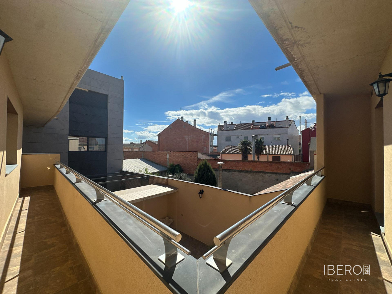 Prodej domu 328 m² s pozemkem 379 m² — photo 4