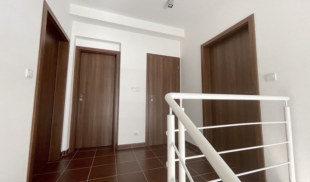 Pronájem bytu 3+kk 95 m², Uherské Hradiště – náhled fotky 17