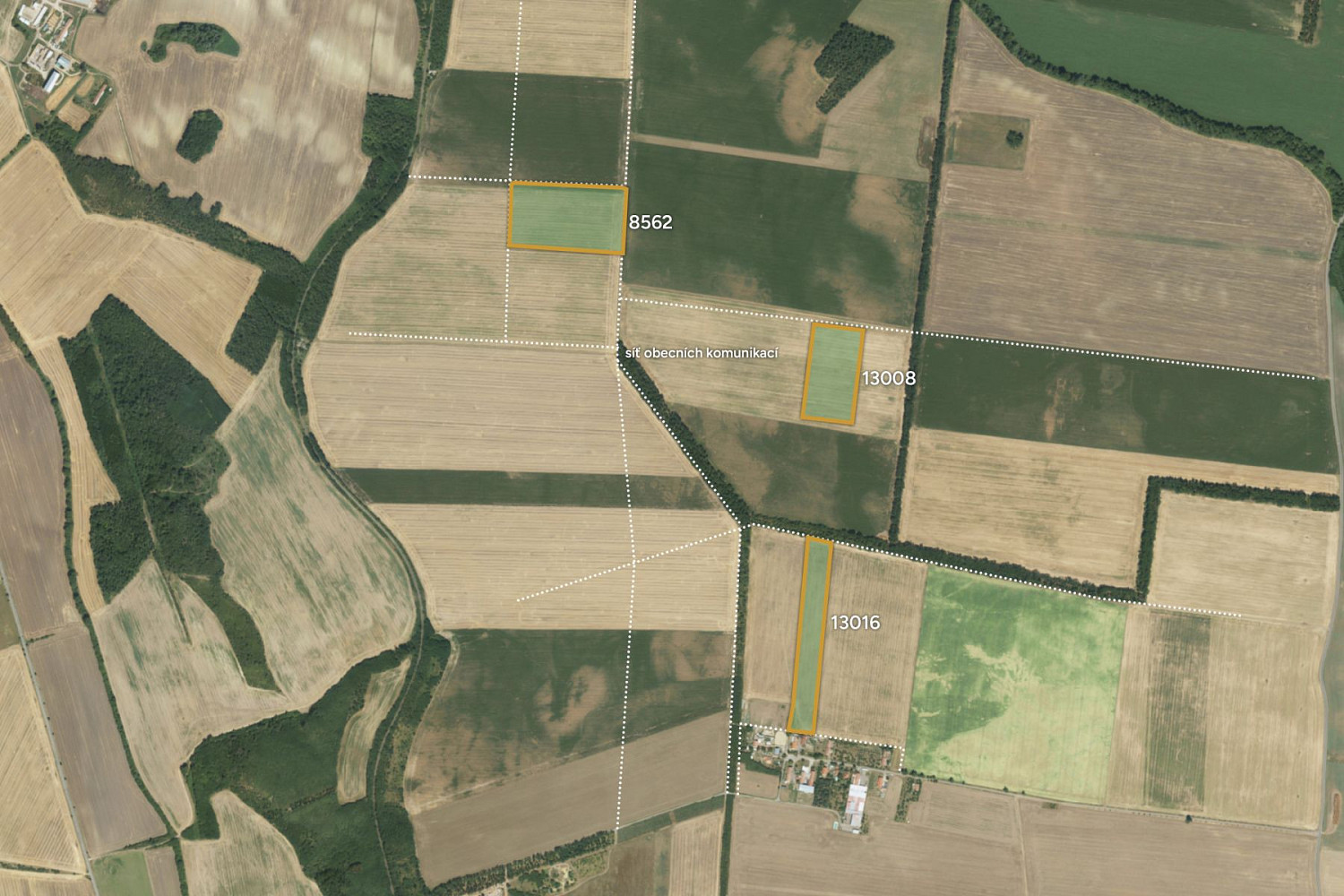 Prodej pole 90 356 m²