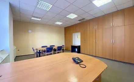 Pronájem kanceláře 61 m², Na Moráni, Praha 2 - Nové Město