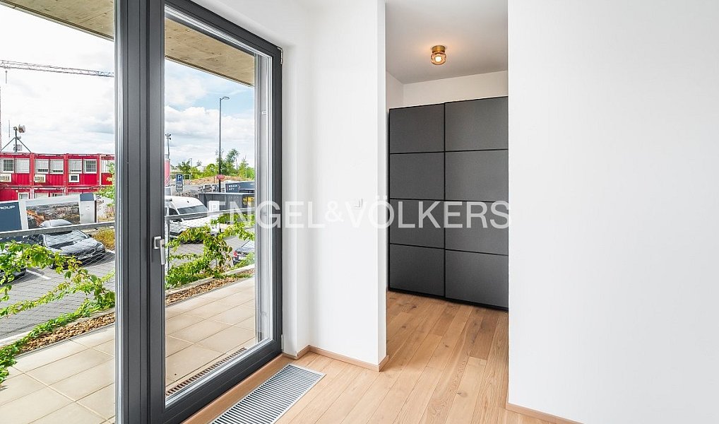 Pronájem bytu 2+kk 59 m², Praha – náhled fotky 5