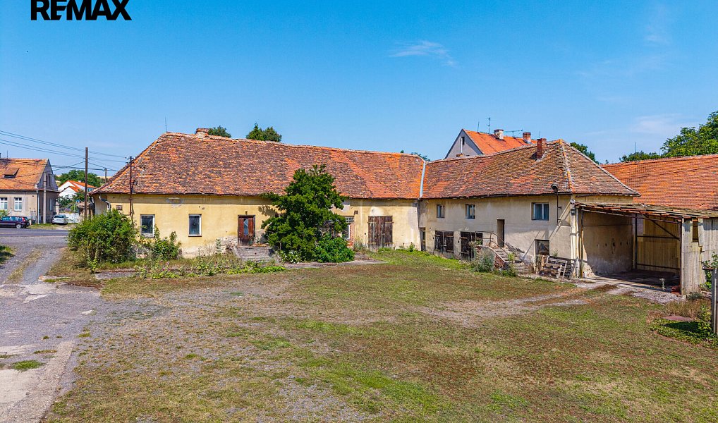 Prodej domu 400 m² s pozemkem 6 191 m², Blšany – náhled fotky 40