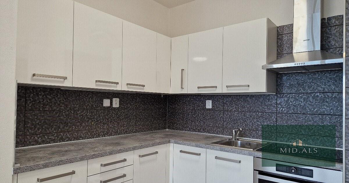 Pronájem bytu 2+kk 55 m² — photo 3