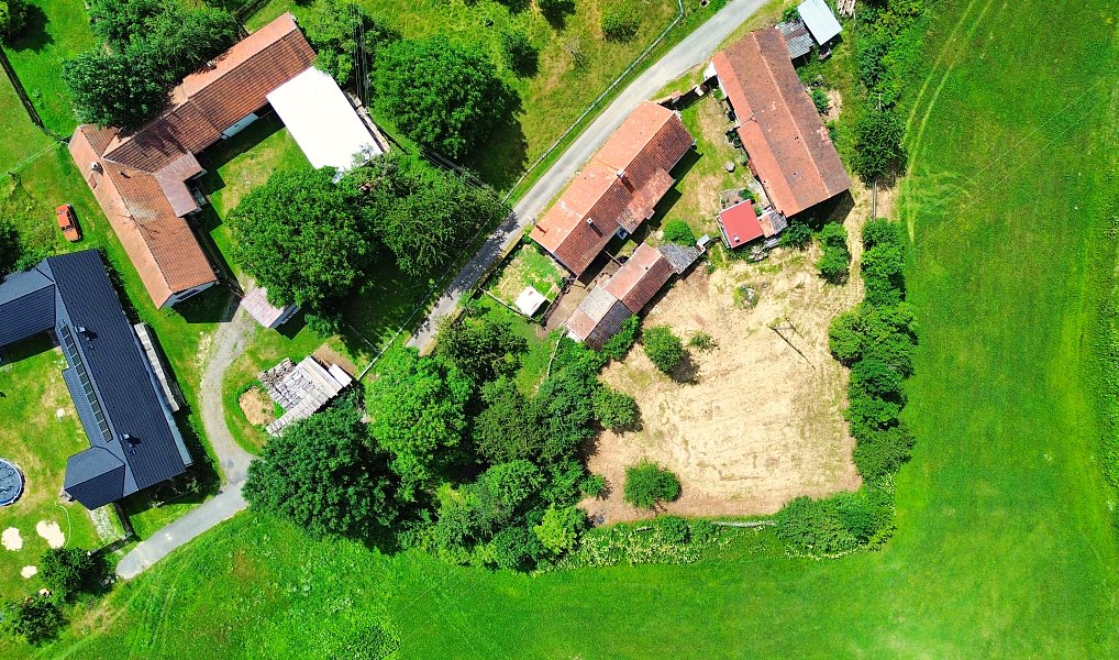 Prodej stavebního pozemku 1 357 m², Zadní Střítež – náhled fotky 12
