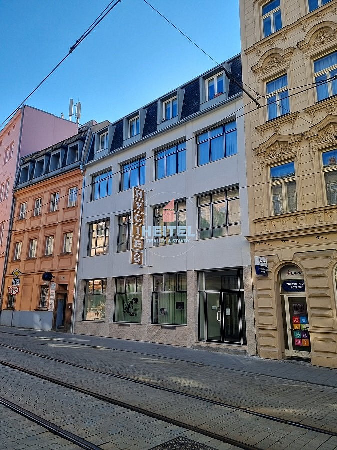 Pronájem obchodních prostor 15 m²
