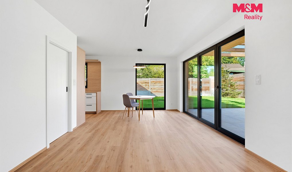 Prodej domu 118 m² s pozemkem 330 m², Nespeky – náhled fotky 2