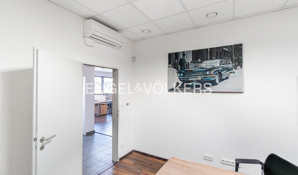 Pronájem kanceláře 55 m², Solnice – náhled fotky 7