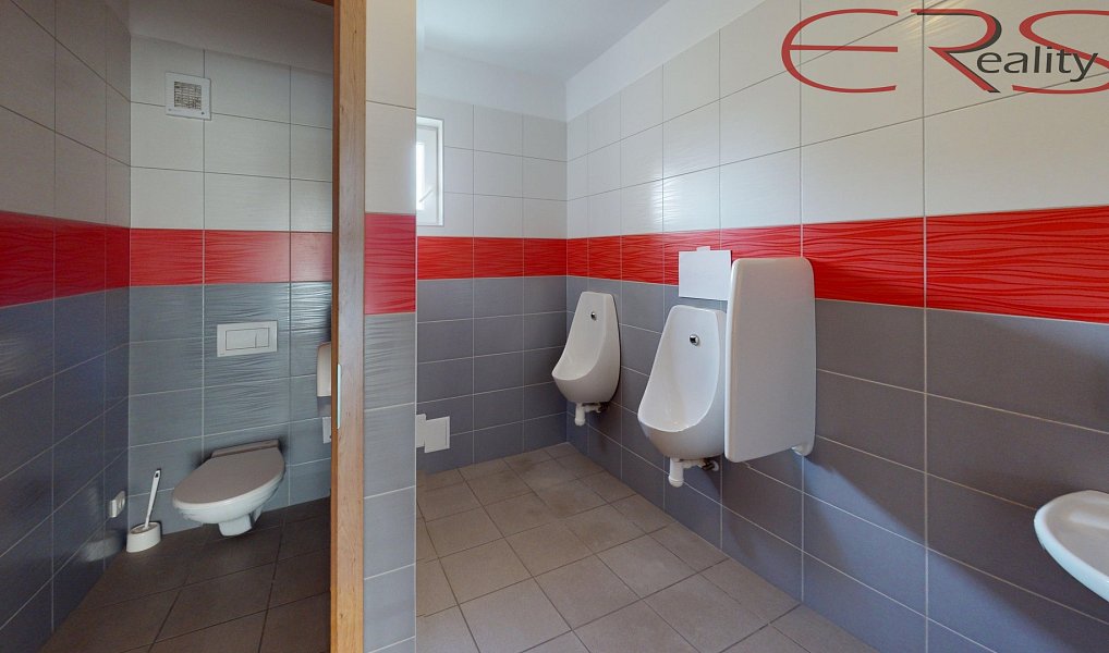 Prodej kanceláře 1 800 m², Mladá Boleslav – náhled fotky 8
