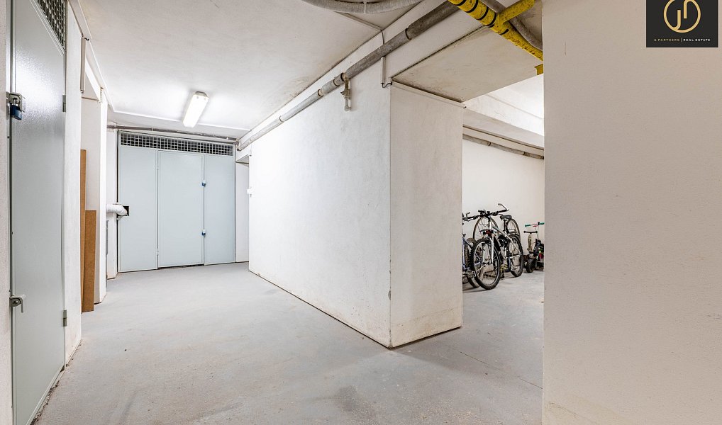 Prodej komerčního objektu (jiného typu) 37 m², Praha – náhled fotky 13