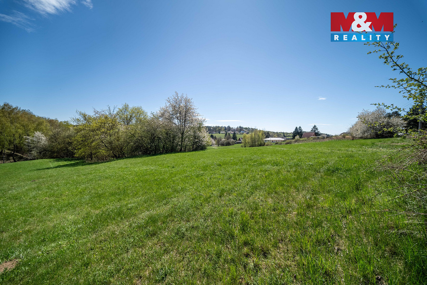 Prodej stavebního pozemku 1 877 m² – fotografie 5