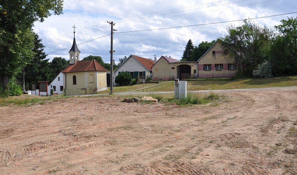 Prodej stavebního pozemku 2 760 m², Písečné – náhled fotky 4