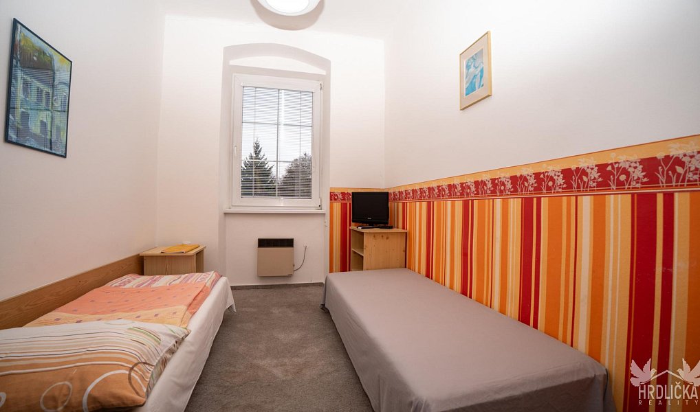 Prodej restaurace 340 m², Strakonice – náhled fotky 16
