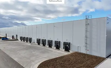 Pronájem skladovacích prostor 9 131 m², Jižní, Bitozeves, okres Louny