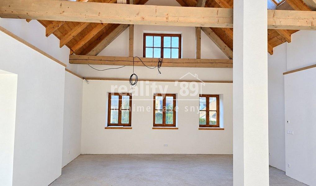 Prodej domu 171 m² s pozemkem 359 m², Kozmice – náhled fotky 2
