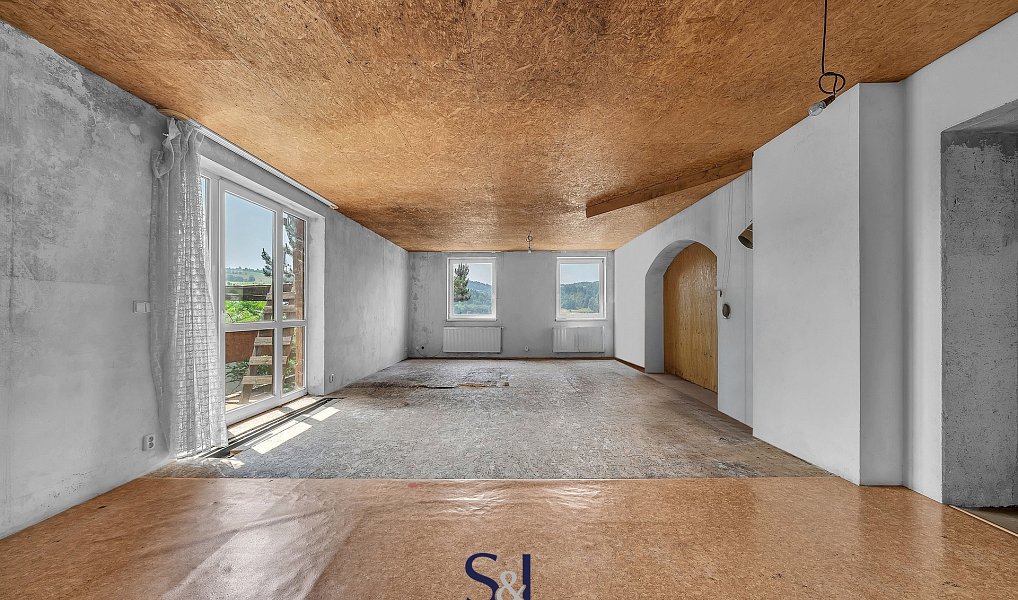 Prodej domu 528 m² s pozemkem 1 508 m², Železný Brod – náhled fotky 33