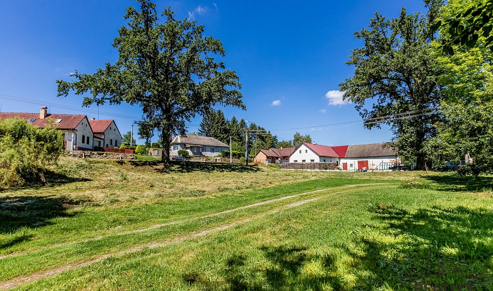 Prodej stavebního pozemku 1 294 m², Lodhéřov – náhled fotky 7