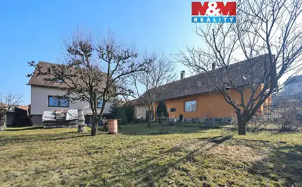 Prodej domu 250 m² s pozemkem 978 m², Stáj, okres Jihlava