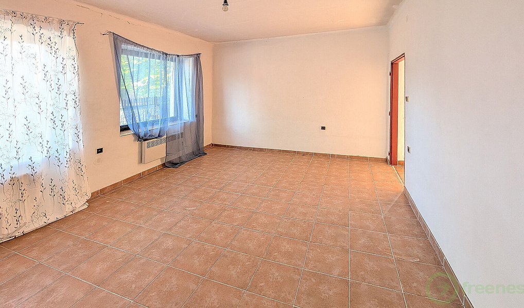 Prodej domu 268 m² s pozemkem 762 m², Holice – náhled fotky 8