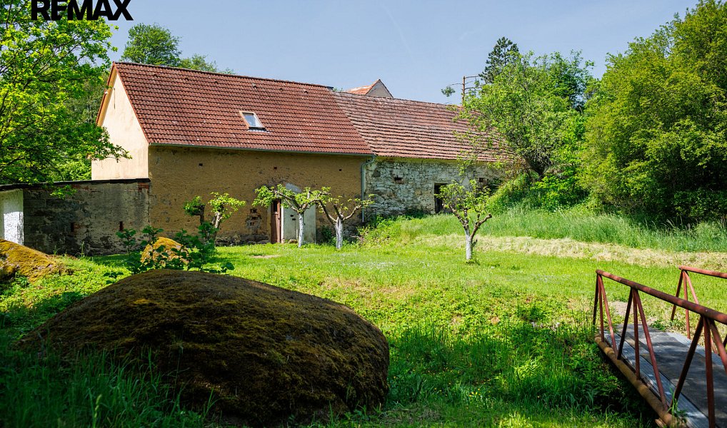 Prodej komerčního pozemku 105 830 m², Blatno – náhled fotky 23