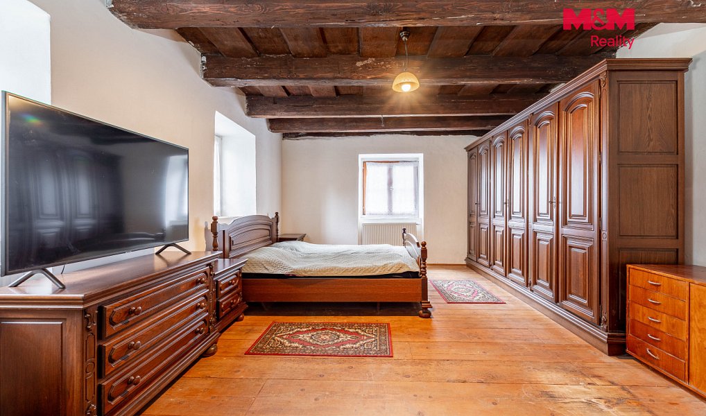Prodej domu 274 m² s pozemkem 2 024 m², Heřmanovice – náhled fotky 11