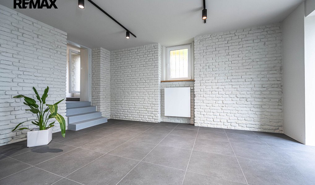 Pronájem kanceláře 53 m², Praha – náhled fotky 3