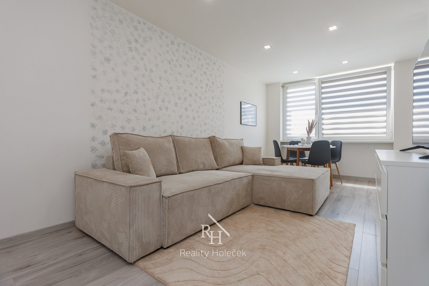 Prodej bytu 2+kk 50 m² — photo 3