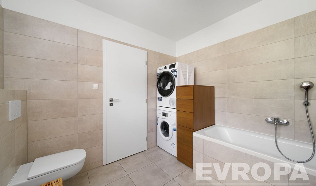 Prodej domu 130 m² s pozemkem 278 m², Plzeň – náhled fotky 11