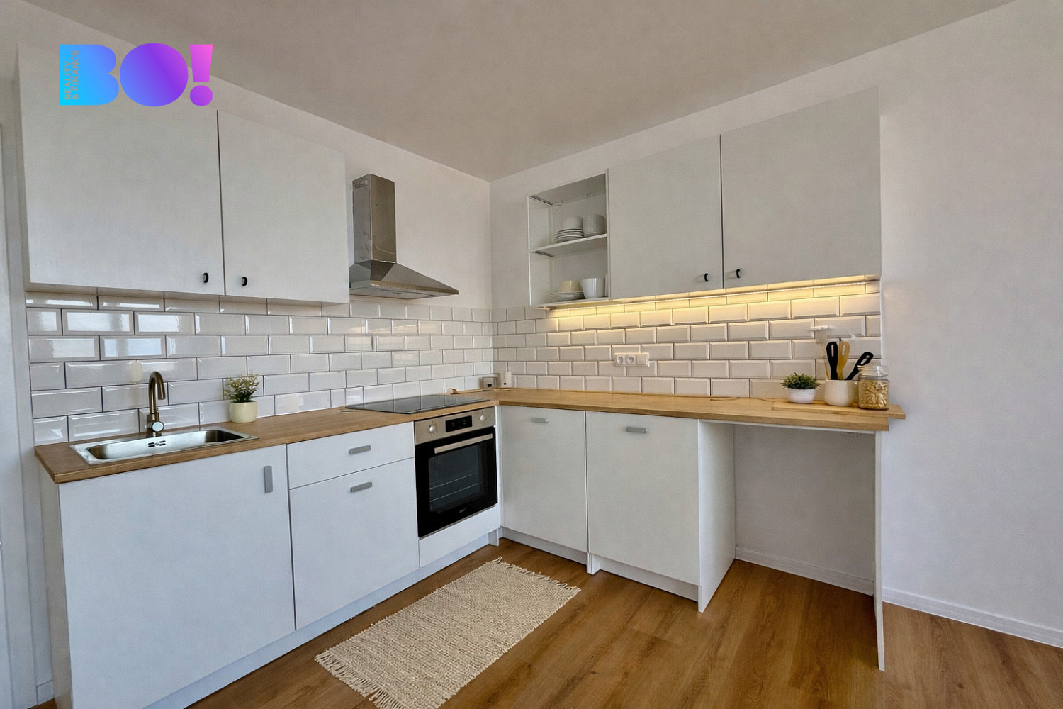 Pronájem bytu 1+kk 34 m² – fotografie 2