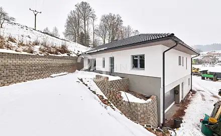 Prodej domu 211 m² s pozemkem 1 428 m², Libňatov, okres Trutnov